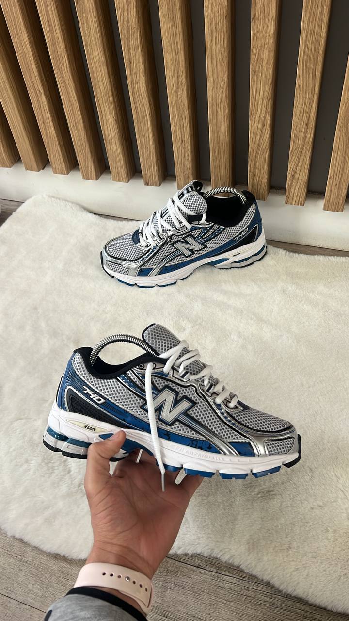 New Balance 740 bleu et gris