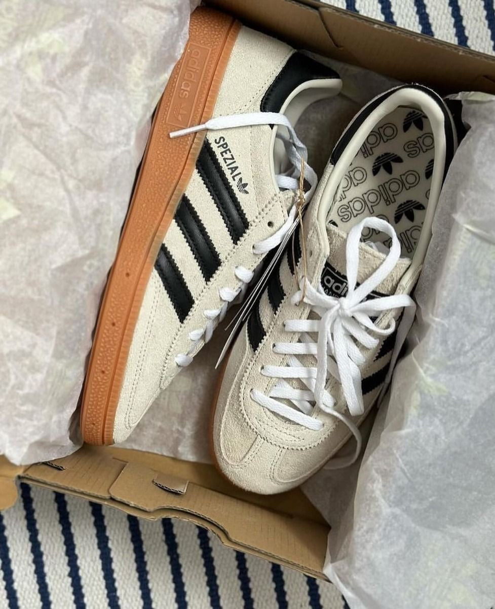 Adidas Spezial beige bande noir