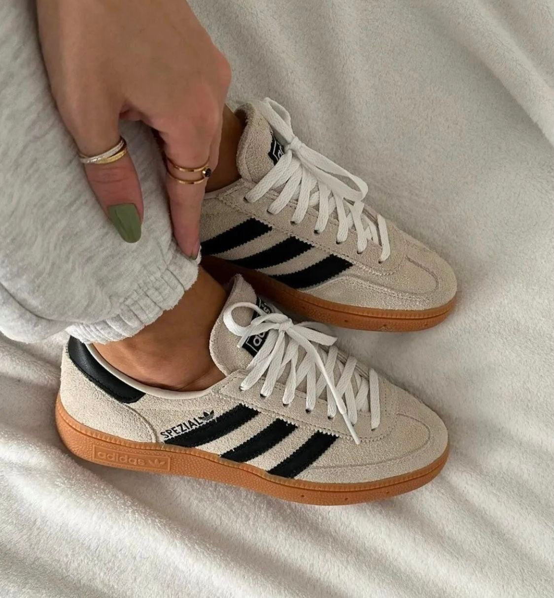 Adidas Spezial beige noir pas cher