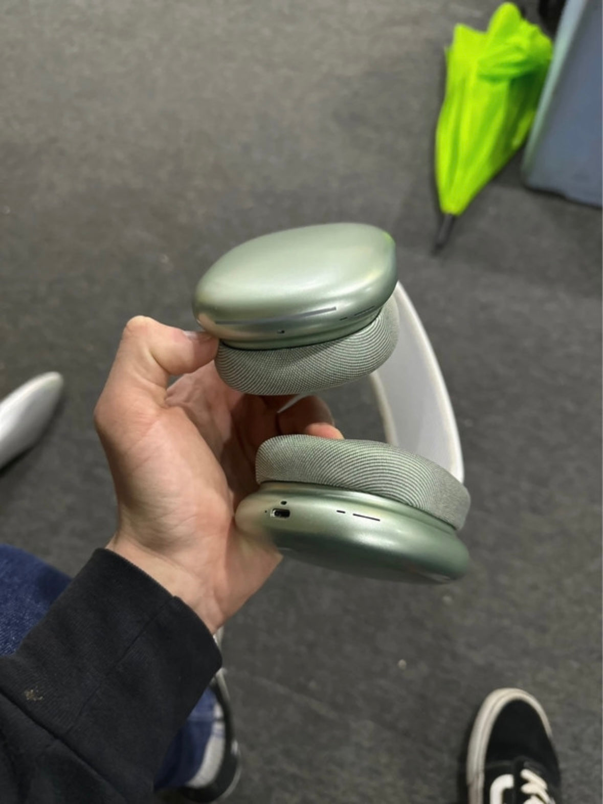 AirPods Max - 036